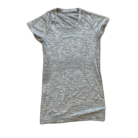 Lululemon Swiftly Short Sleeve Top, Size 4 - Picture 1 of 5